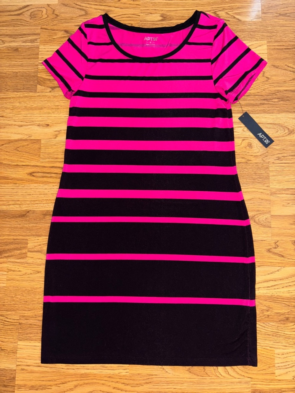 Apt 9 Crewneck T Shirt Dress Short Sleeve Striped Hot Pink Black Women’s Size M
